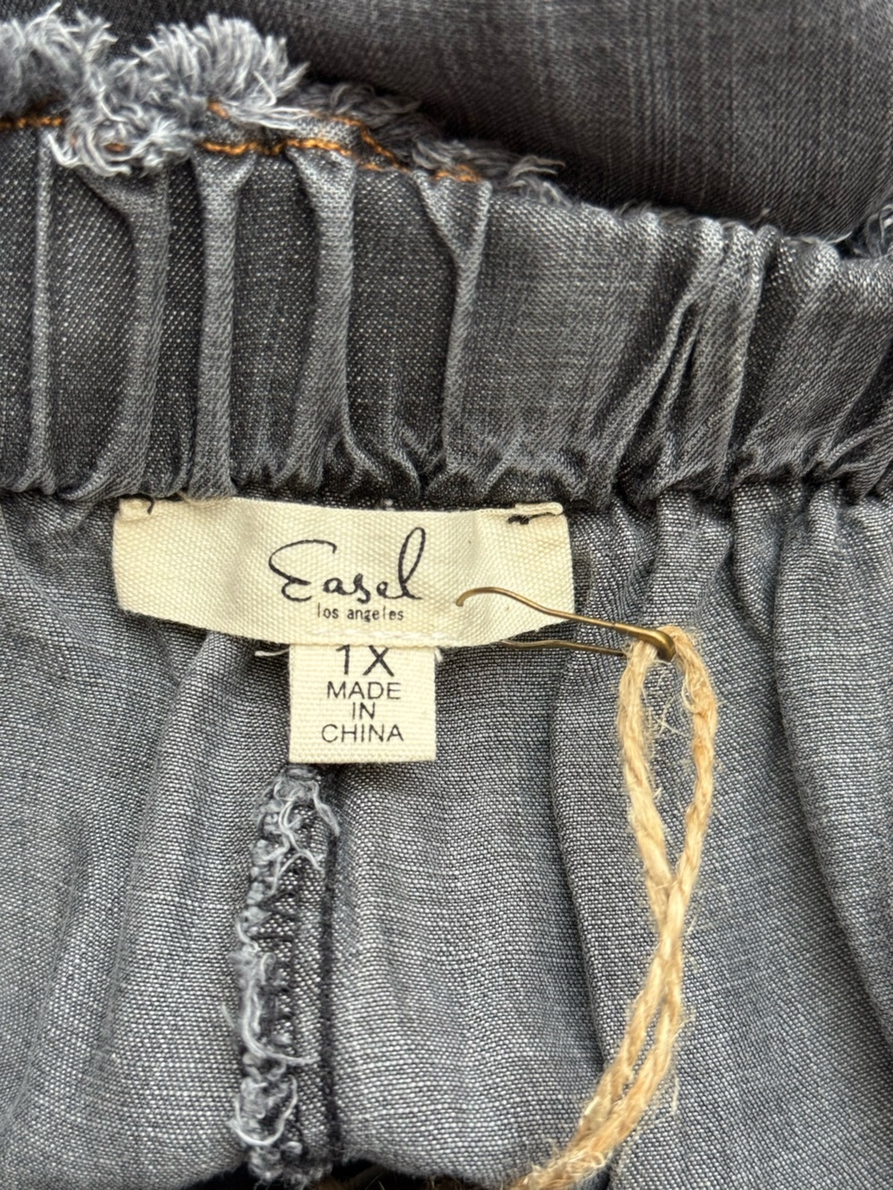 Easel - Washed Distressed Drawstring Elastic Waist Gray Grey Wide Leg Pant - 1X - Picture 5 of 14